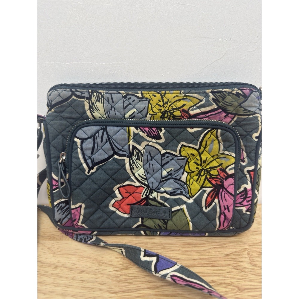 Vera Bradley Quilted Falling Flowers Crossbody Adjustable‎ Strap Bag Purse #50